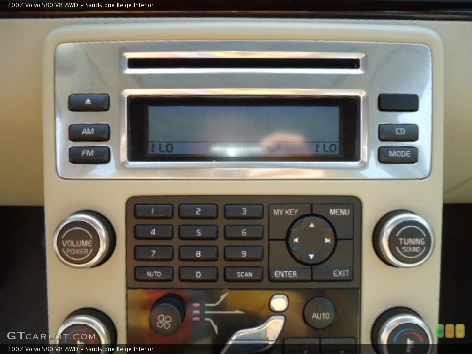 Sandstone Beige Interior Controls for the 2007 Volvo S80 V8 AWD #67735809