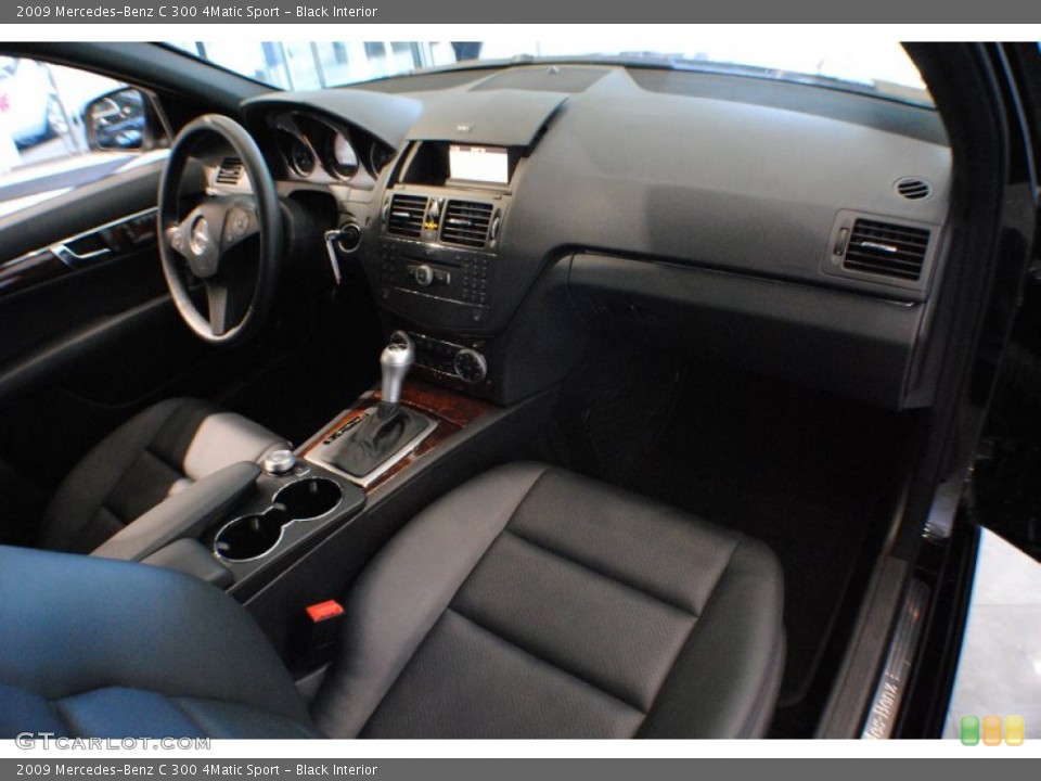Black Interior Photo for the 2009 Mercedes-Benz C 300 4Matic Sport #67747793