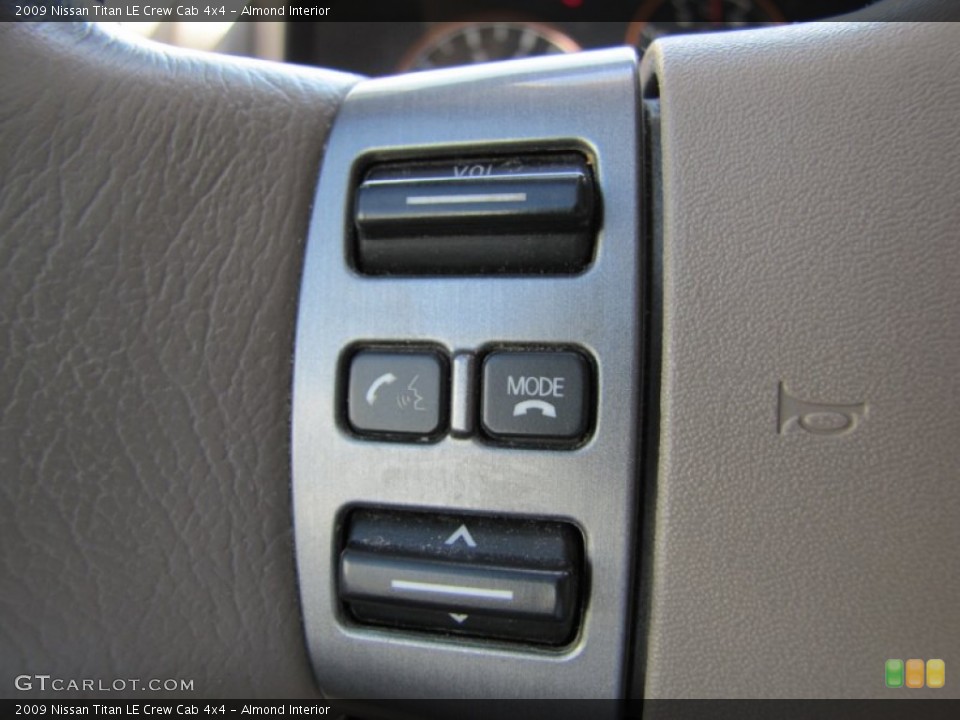 Almond Interior Controls for the 2009 Nissan Titan LE Crew Cab 4x4 #67748603