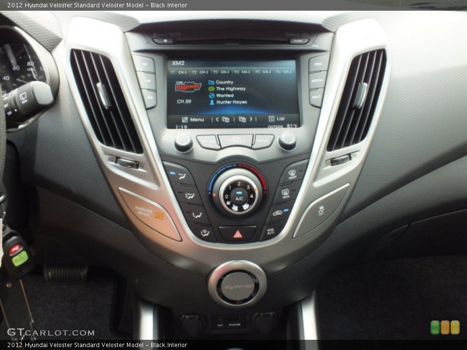 Black Interior Controls for the 2012 Hyundai Veloster  #67752101