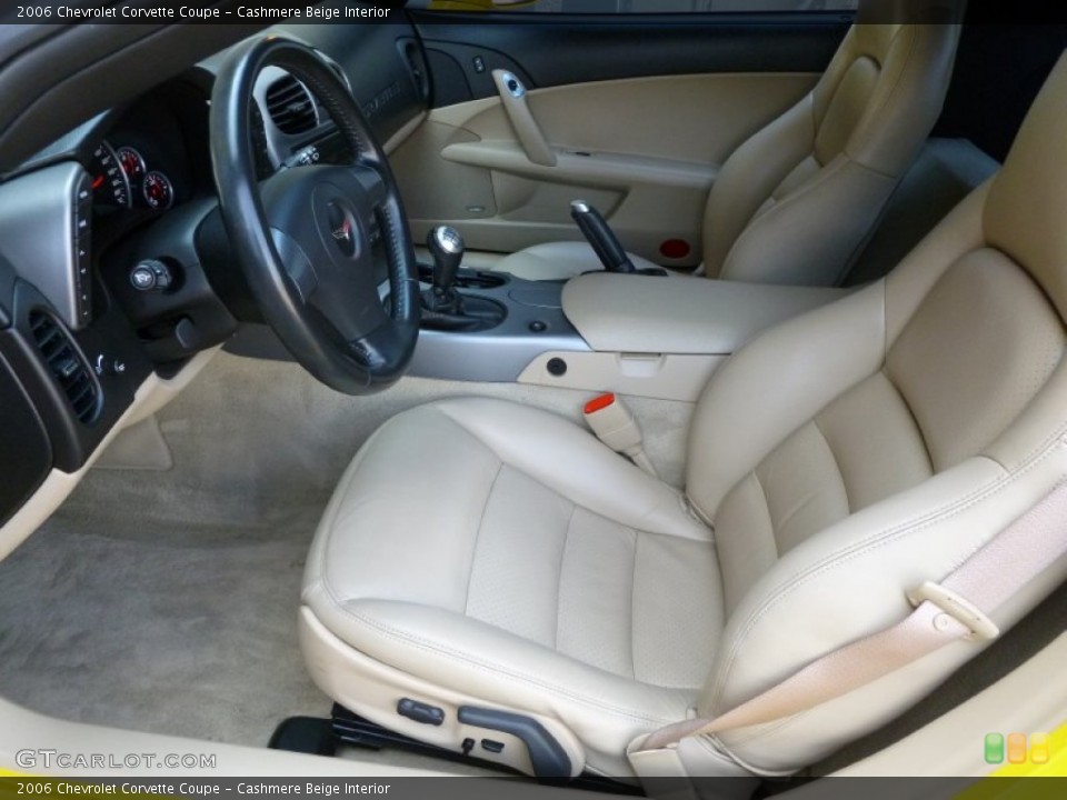 Cashmere Beige Interior Photo for the 2006 Chevrolet Corvette Coupe #67752715