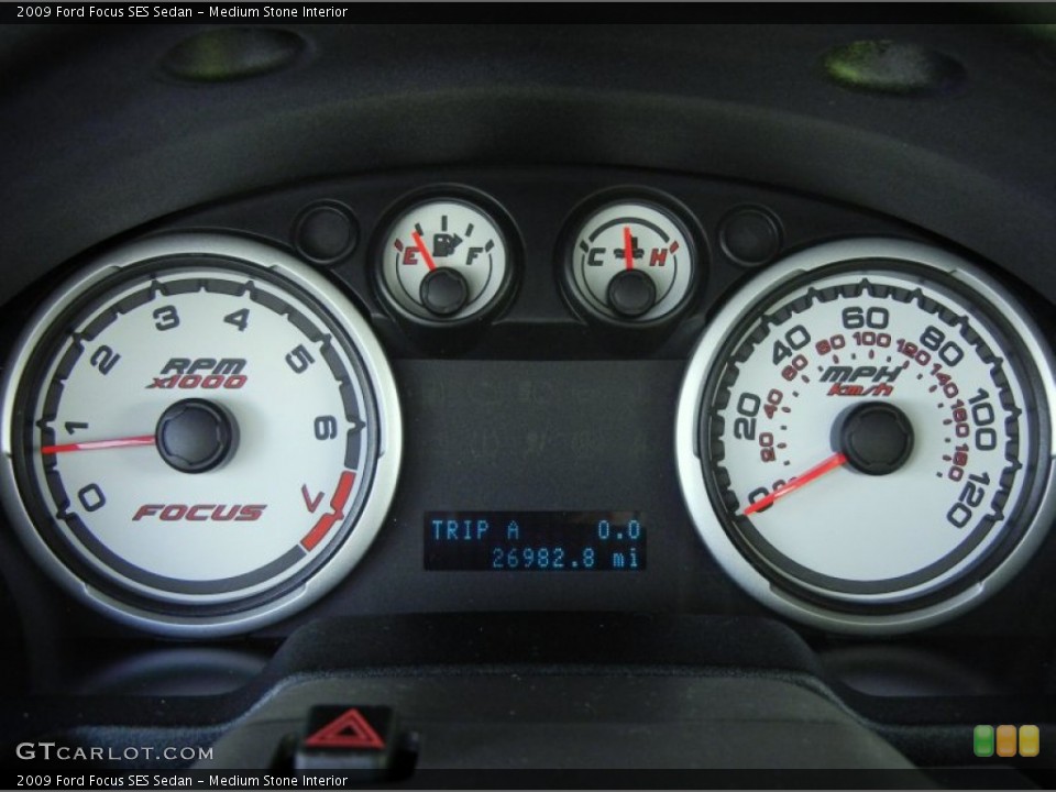 Medium Stone Interior Gauges for the 2009 Ford Focus SES Sedan #67757570