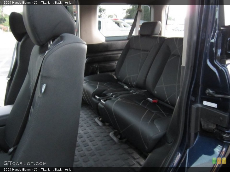 Titanium/Black Interior Photo for the 2009 Honda Element SC #67760672