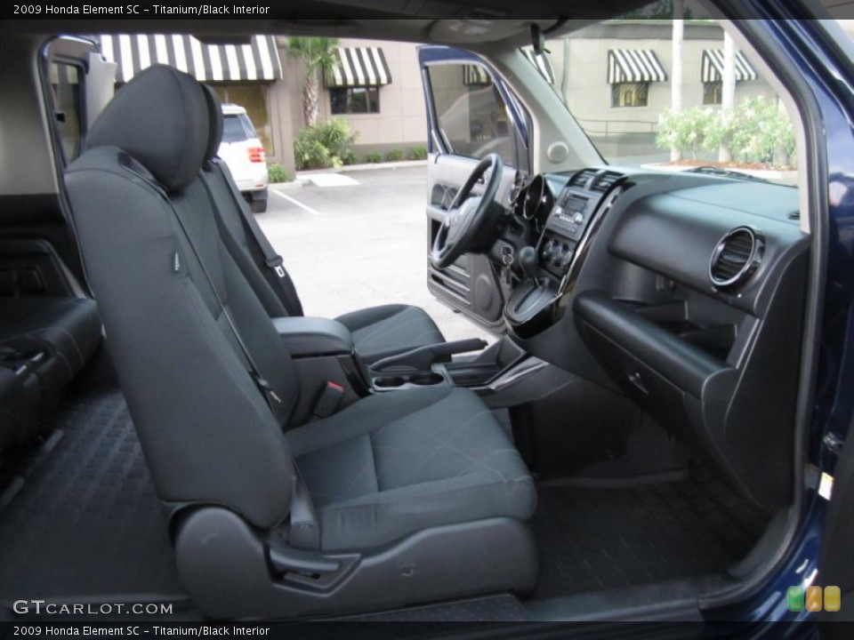 Titanium/Black Interior Photo for the 2009 Honda Element SC #67760699