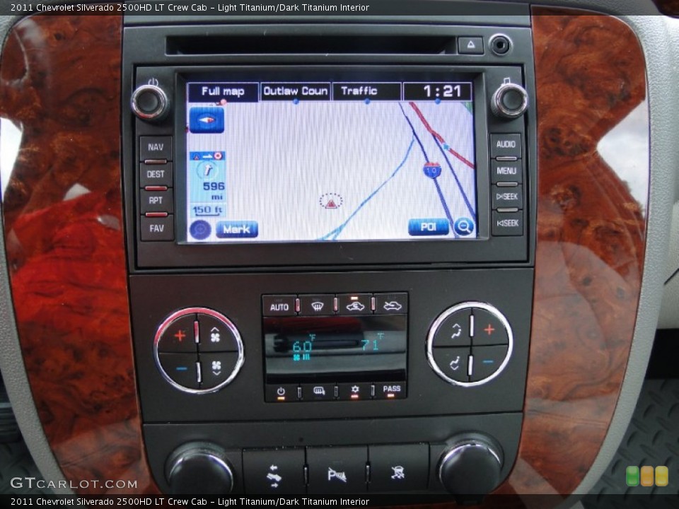 Light Titanium/Dark Titanium Interior Controls for the 2011 Chevrolet Silverado 2500HD LT Crew Cab #67829753