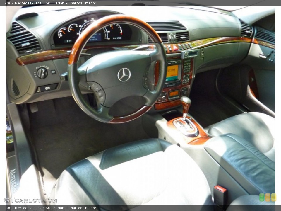 Charcoal Interior Photo for the 2002 Mercedes-Benz S 600 Sedan #67836641