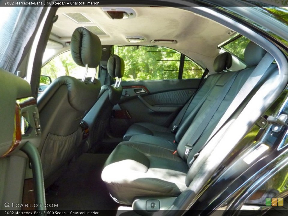 Charcoal Interior Photo for the 2002 Mercedes-Benz S 600 Sedan #67836707