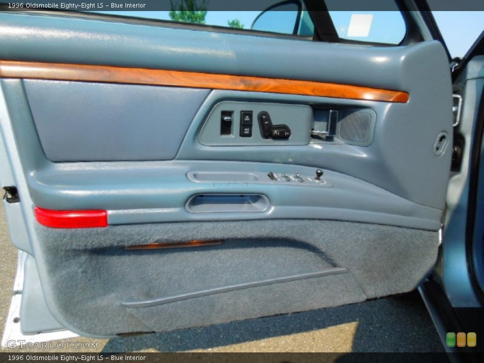 Blue Interior Door Panel for the 1996 Oldsmobile Eighty-Eight LS #67839852
