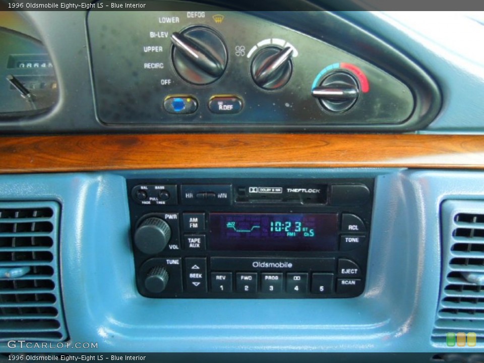Blue Interior Controls for the 1996 Oldsmobile Eighty-Eight LS #67839855
