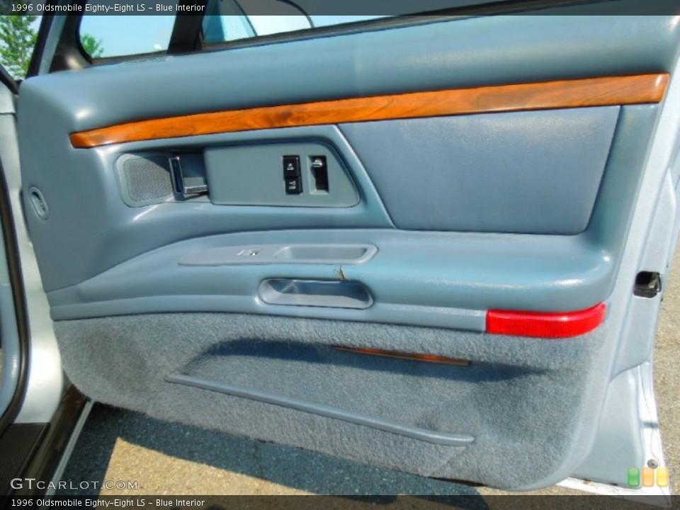 Blue Interior Door Panel for the 1996 Oldsmobile Eighty-Eight LS #67839885