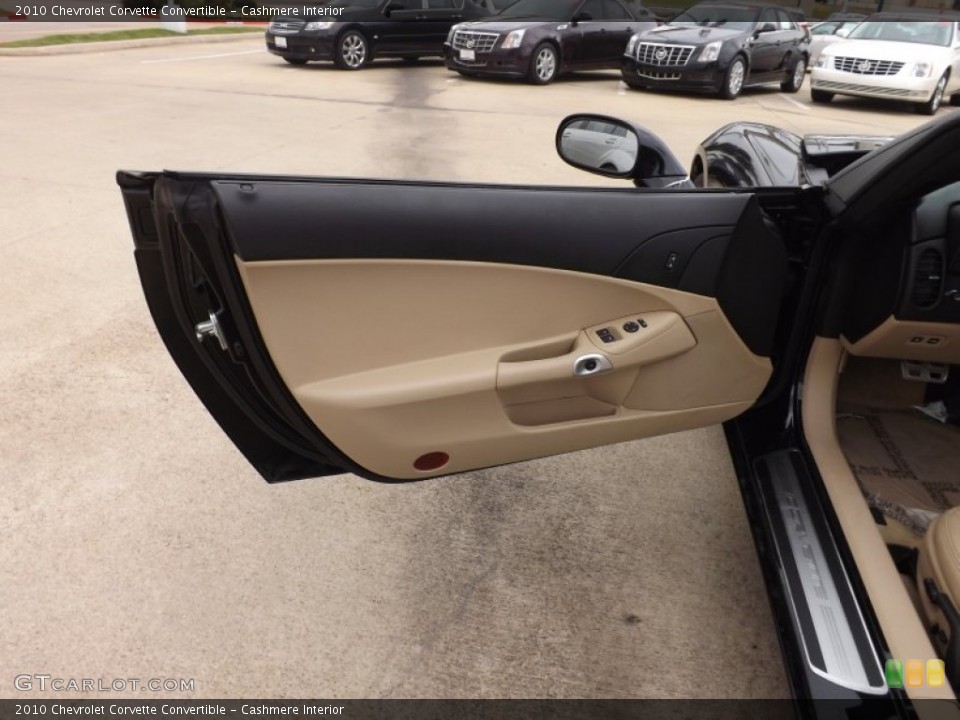 Cashmere Interior Door Panel for the 2010 Chevrolet Corvette Convertible #67863907