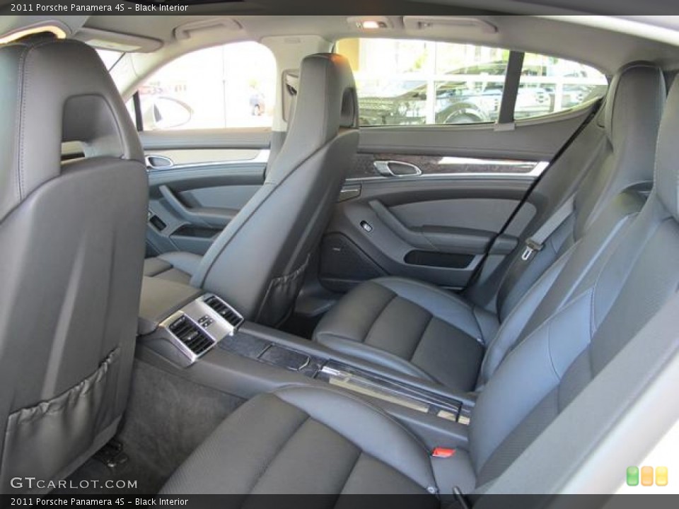 Black Interior Photo for the 2011 Porsche Panamera 4S #67864385