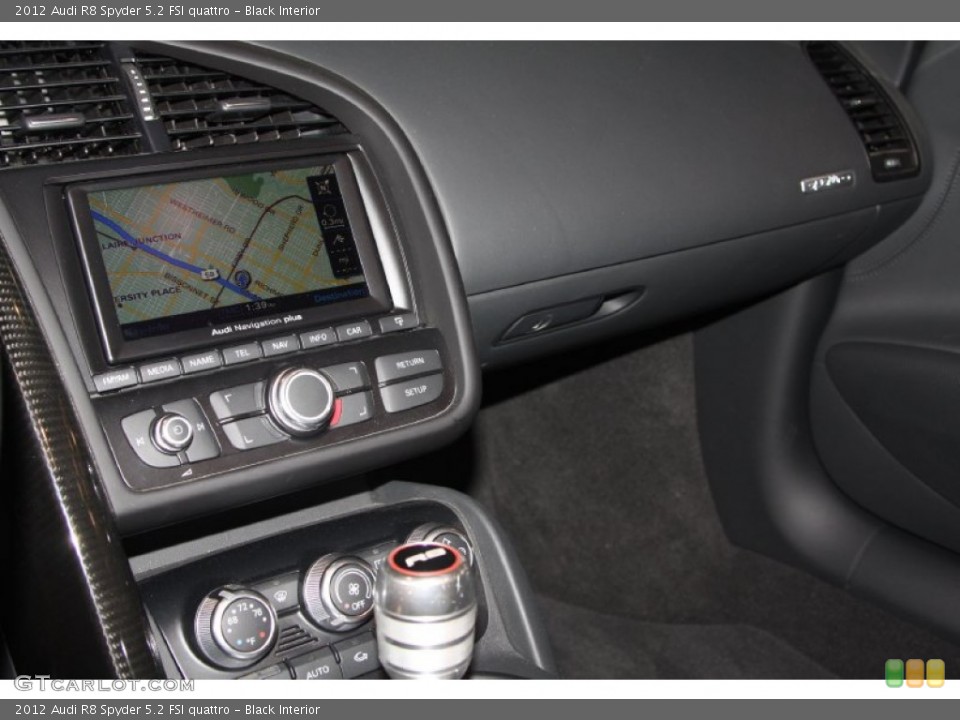 Black Interior Controls for the 2012 Audi R8 Spyder 5.2 FSI quattro #67871413