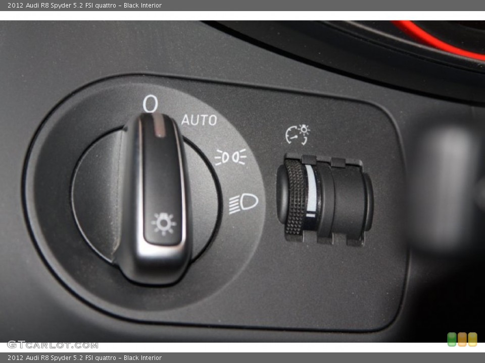 Black Interior Controls for the 2012 Audi R8 Spyder 5.2 FSI quattro #67871533