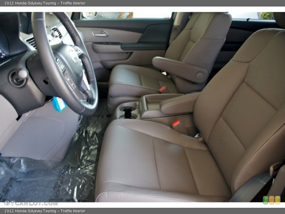 Truffle Interior Photo for the 2012 Honda Odyssey Touring #67894481