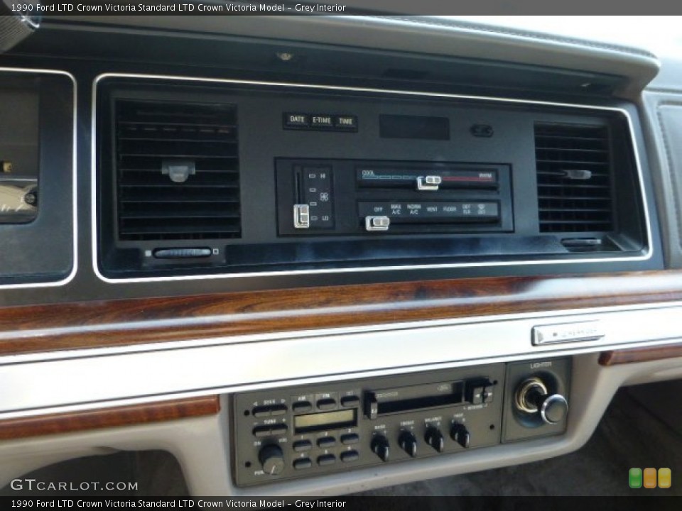 Grey Interior Controls for the 1990 Ford LTD Crown Victoria  #67902537