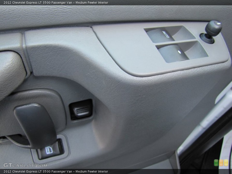 Medium Pewter Interior Controls for the 2012 Chevrolet Express LT 3500 Passenger Van #67908017