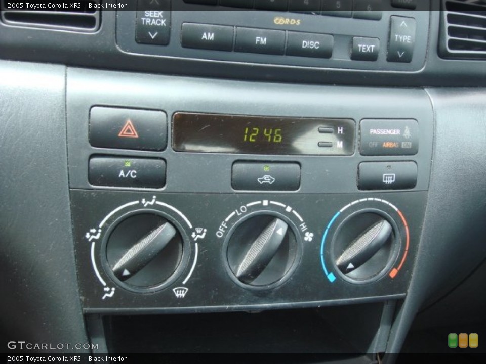 Black Interior Controls for the 2005 Toyota Corolla XRS #67919033