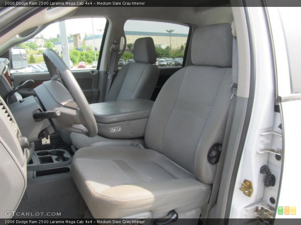 Medium Slate Gray Interior Photo for the 2006 Dodge Ram 2500 Laramie Mega Cab 4x4 #67926098