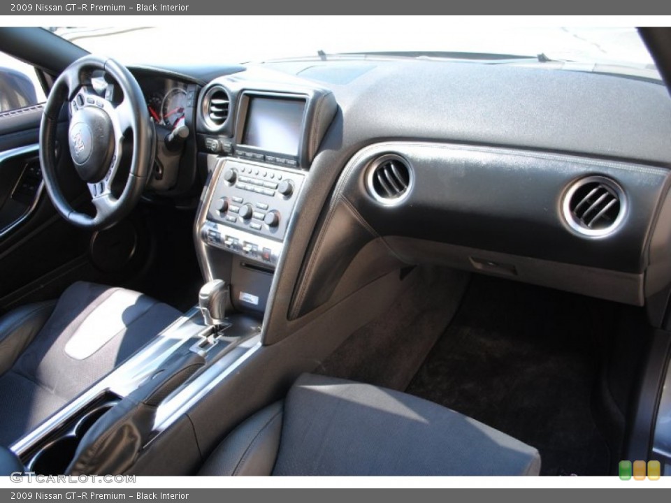 Black Interior Dashboard for the 2009 Nissan GT-R Premium #67928786