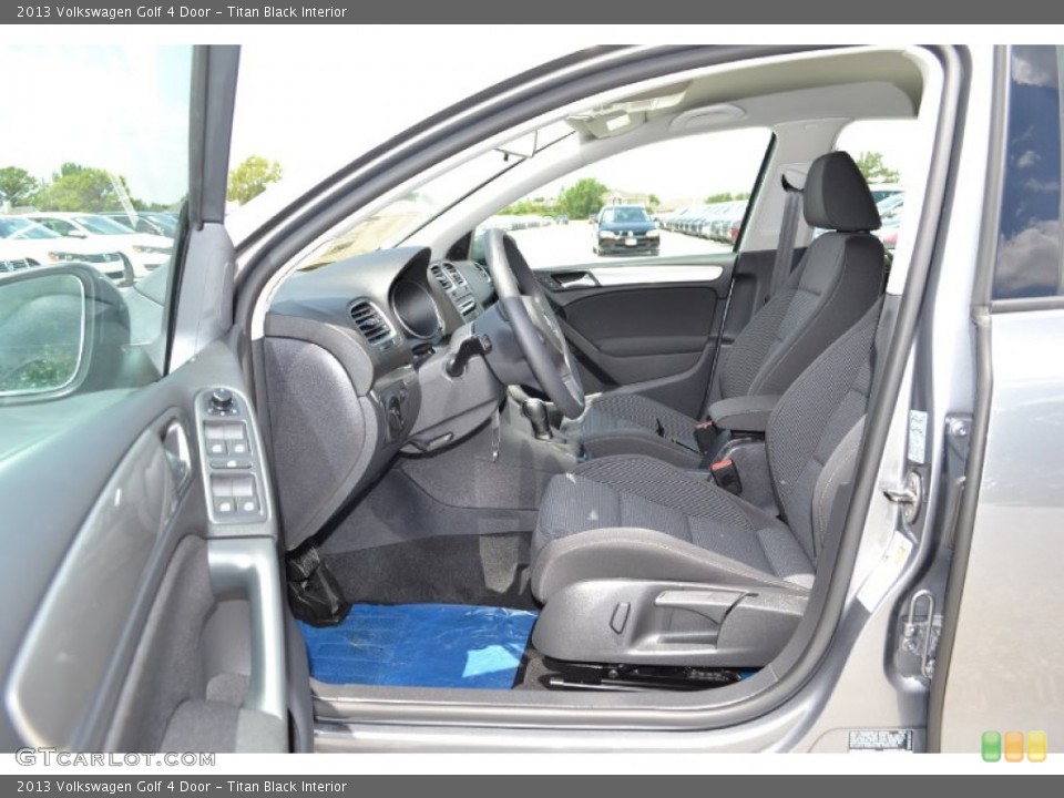 Titan Black Interior Photo for the 2013 Volkswagen Golf 4 Door #67930358
