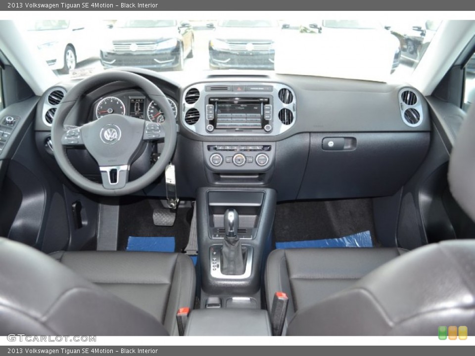 Black Interior Dashboard for the 2013 Volkswagen Tiguan SE 4Motion #67930982