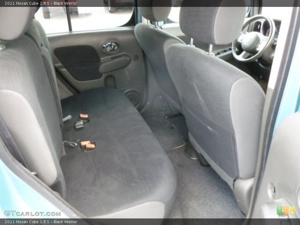 Black Interior Photo for the 2011 Nissan Cube 1.8 S #67938524