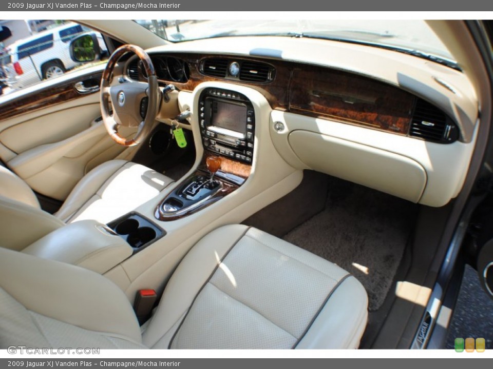 Champagne/Mocha Interior Prime Interior for the 2009 Jaguar XJ Vanden Plas #67939056
