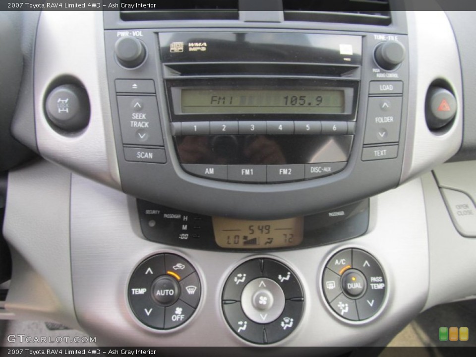 Ash Gray Interior Controls for the 2007 Toyota RAV4 Limited 4WD #67943810