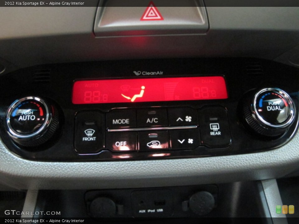Alpine Gray Interior Controls for the 2012 Kia Sportage EX #67945190