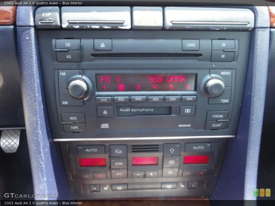 Blue Interior Controls for the 2003 Audi A4 3.0 quattro Avant #67948607