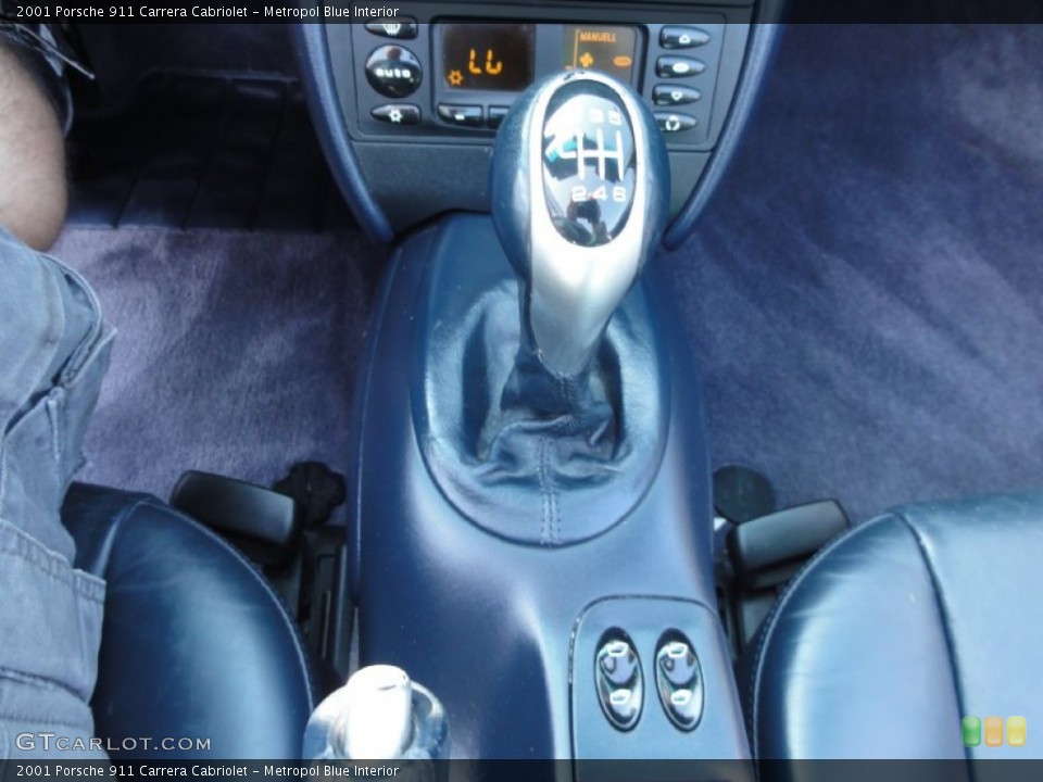 Metropol Blue Interior Transmission for the 2001 Porsche 911 Carrera Cabriolet #67950176
