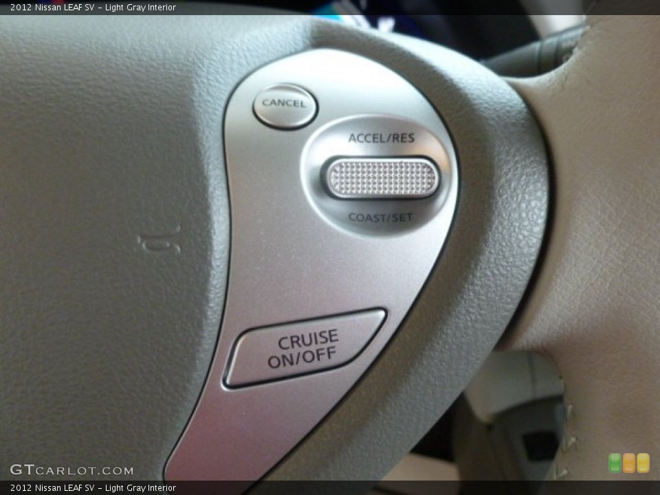 Light Gray Interior Controls for the 2012 Nissan LEAF SV #67957466