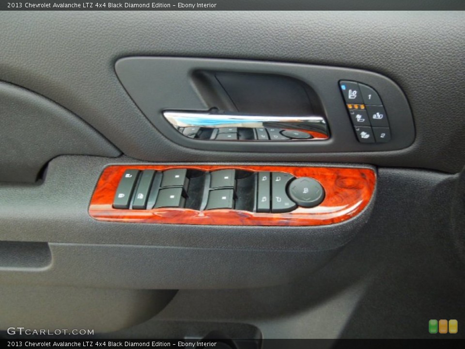 Ebony Interior Controls for the 2013 Chevrolet Avalanche LTZ 4x4 Black Diamond Edition #67957988