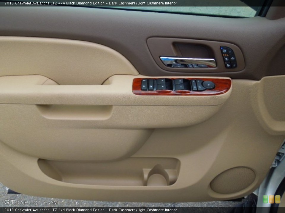 Dark Cashmere/Light Cashmere Interior Door Panel for the 2013 Chevrolet Avalanche LTZ 4x4 Black Diamond Edition #67958075
