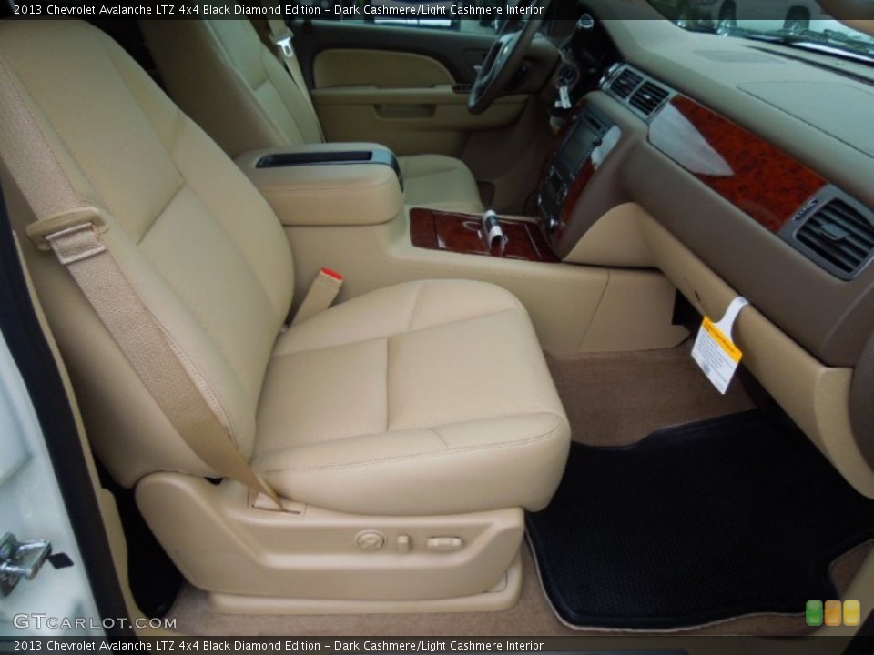 Dark Cashmere/Light Cashmere Interior Photo for the 2013 Chevrolet Avalanche LTZ 4x4 Black Diamond Edition #67958114