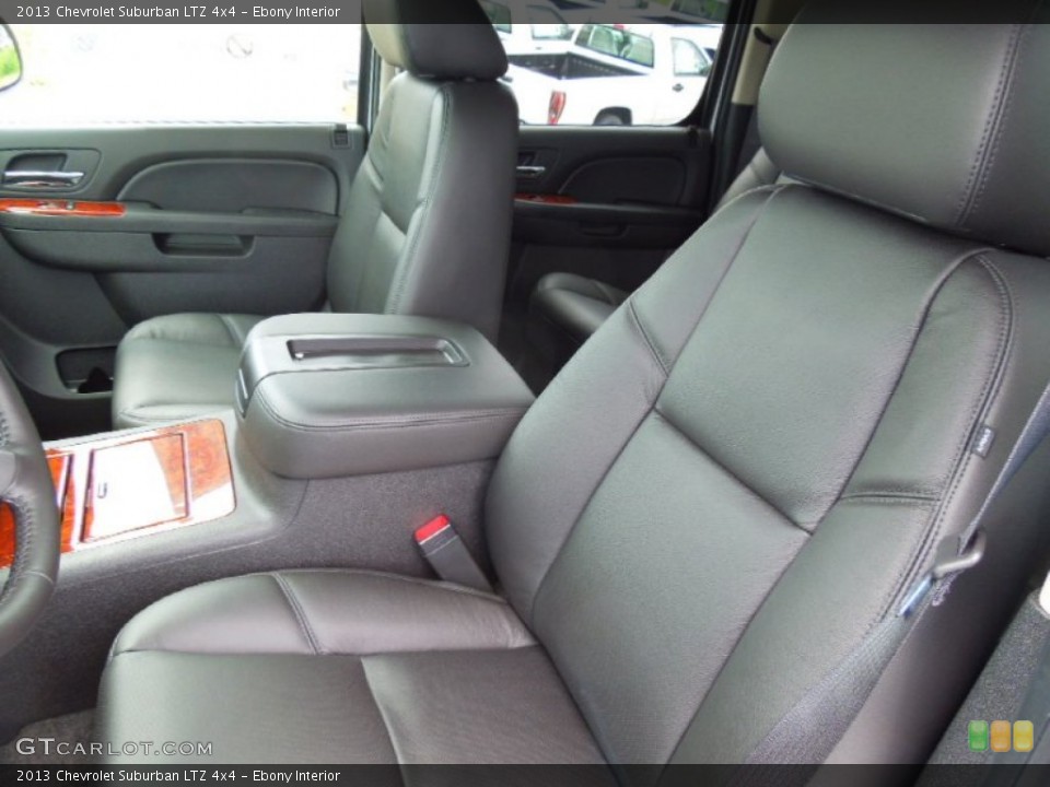 Ebony Interior Photo for the 2013 Chevrolet Suburban LTZ 4x4 #67958246