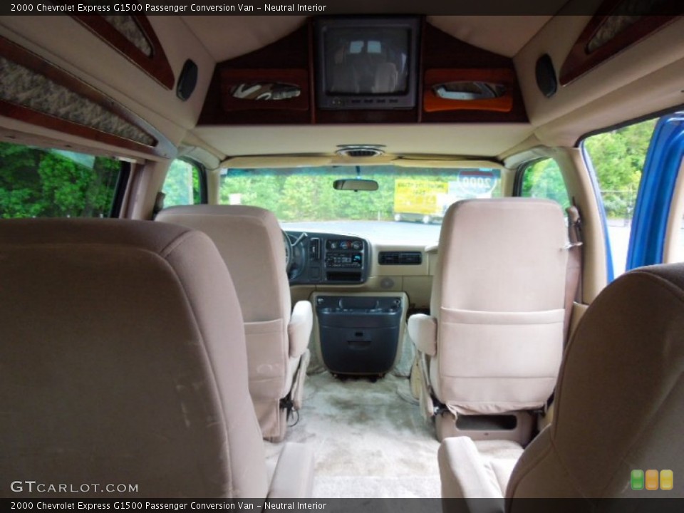 Neutral Interior Photo for the 2000 Chevrolet Express G1500 Passenger Conversion Van #67958759