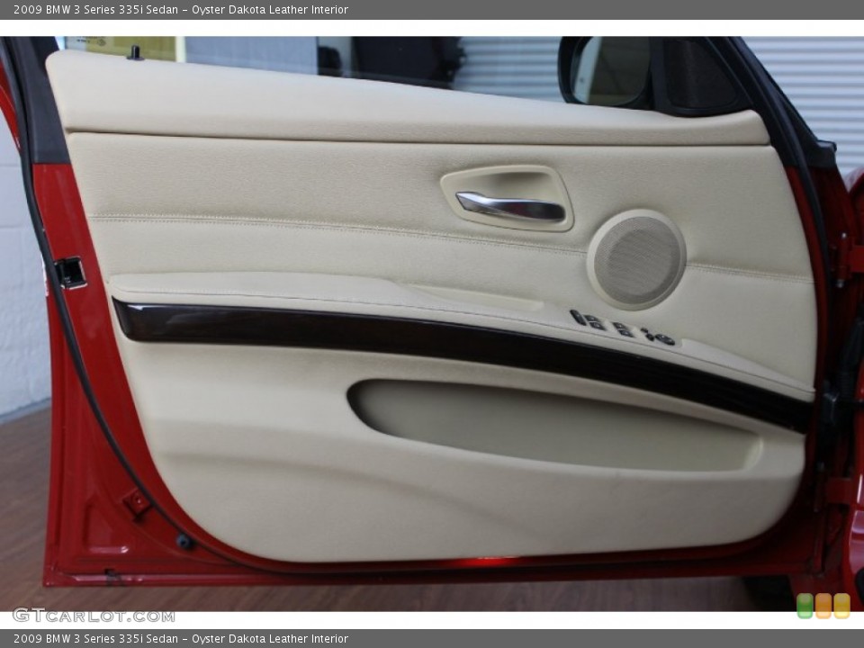 Oyster Dakota Leather Interior Door Panel for the 2009 BMW 3 Series 335i Sedan #67968019