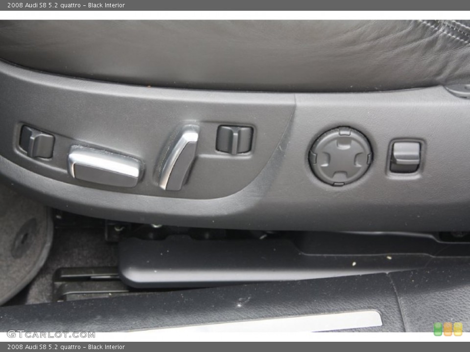 Black Interior Controls for the 2008 Audi S8 5.2 quattro #67968928