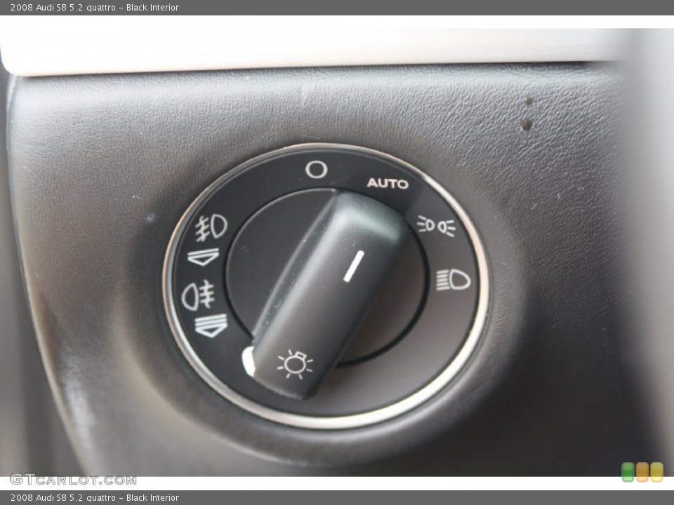 Black Interior Controls for the 2008 Audi S8 5.2 quattro #67969078