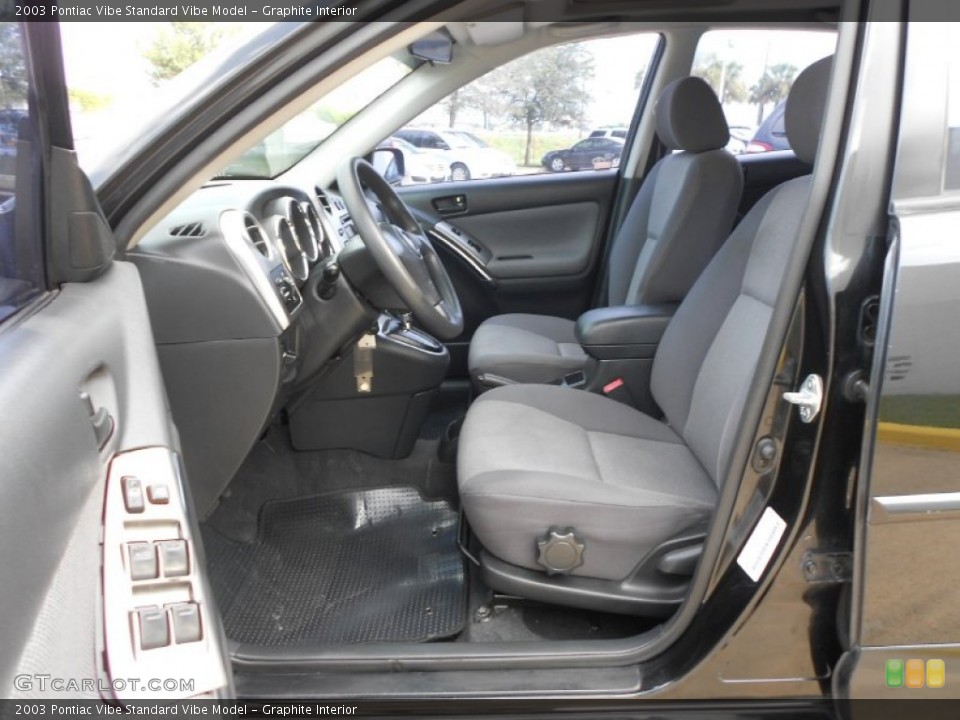 Graphite Interior Photo for the 2003 Pontiac Vibe  #67979222