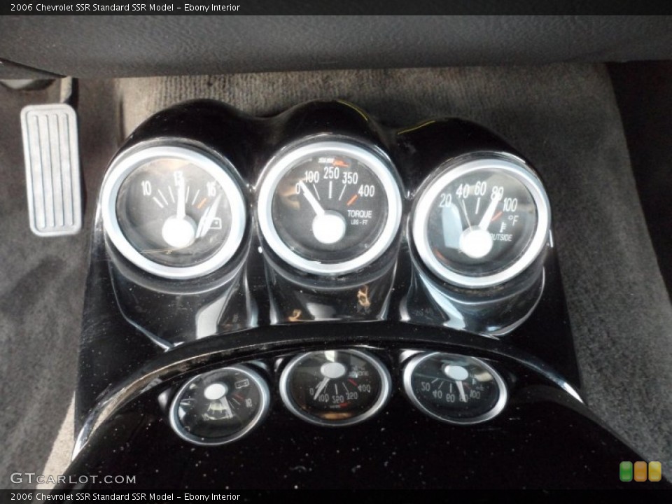 Ebony Interior Gauges for the 2006 Chevrolet SSR  #67995689