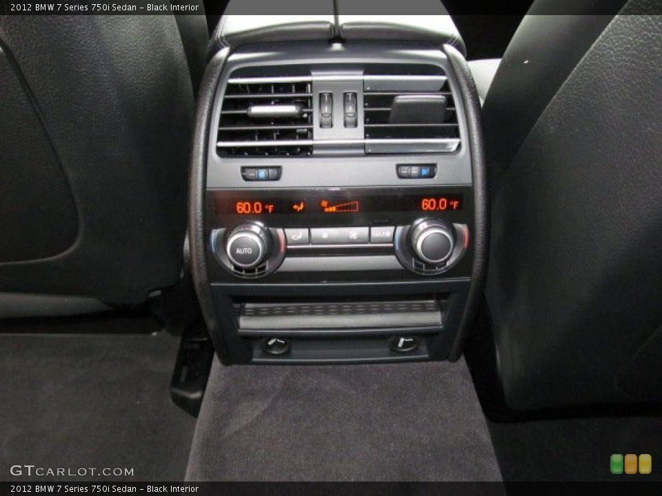 Black Interior Controls for the 2012 BMW 7 Series 750i Sedan #68000558
