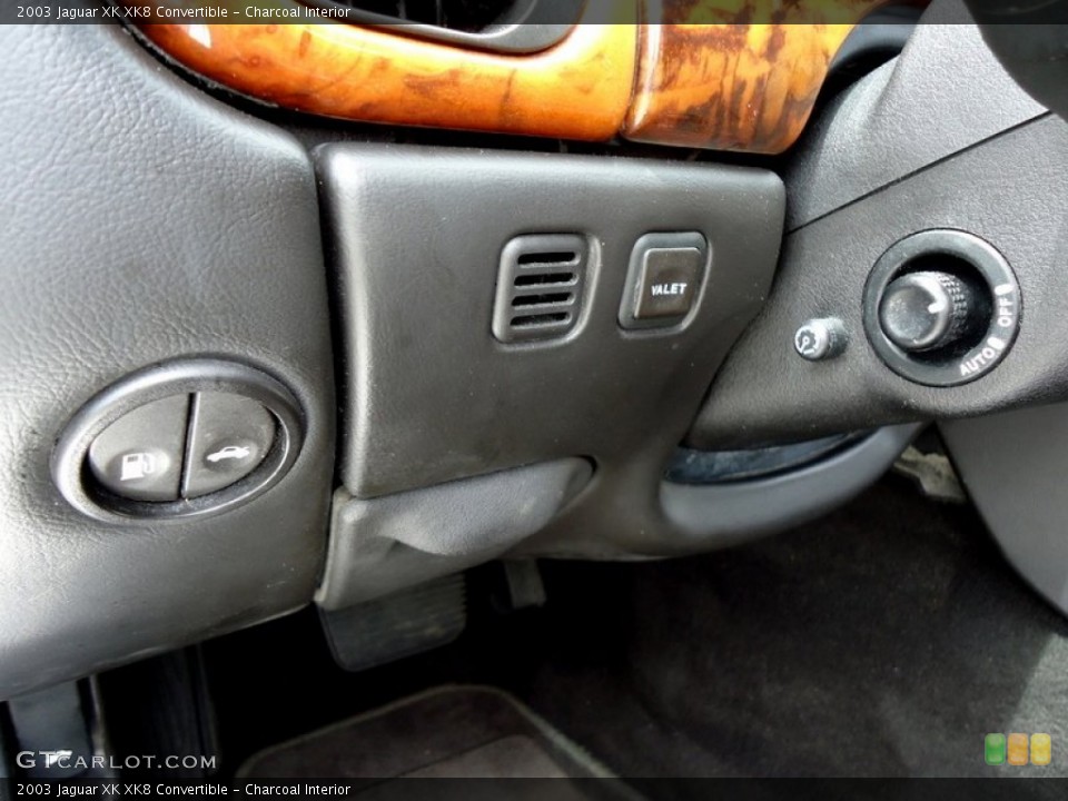 Charcoal Interior Controls for the 2003 Jaguar XK XK8 Convertible #68002238