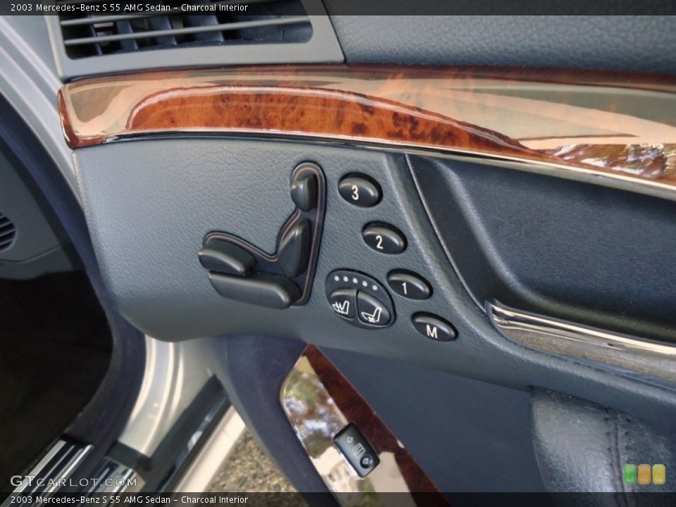 Charcoal Interior Controls for the 2003 Mercedes-Benz S 55 AMG Sedan #68003984