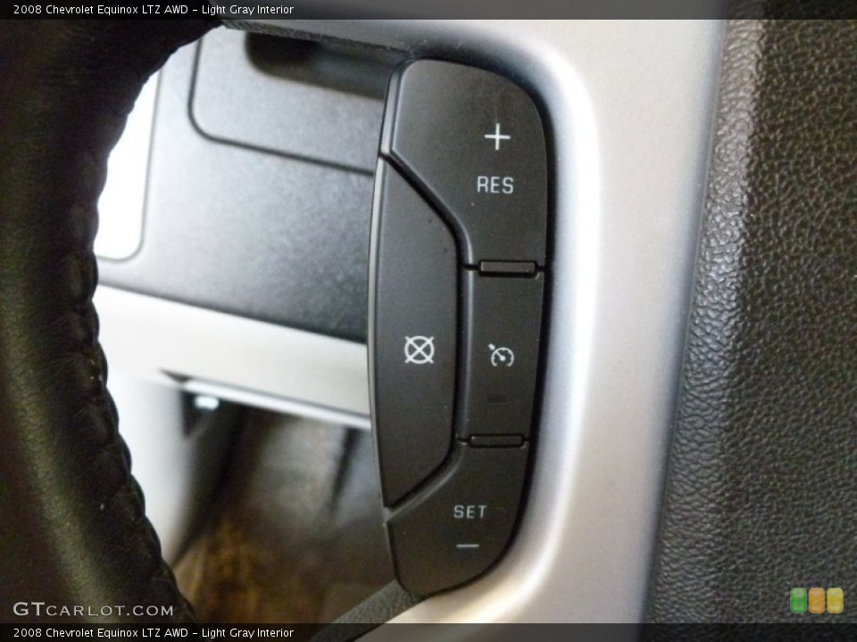 Light Gray Interior Controls for the 2008 Chevrolet Equinox LTZ AWD #68036537
