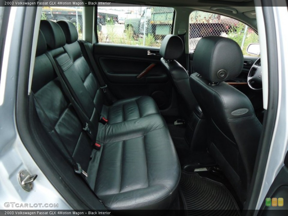 Black Interior Rear Seat for the 2003 Volkswagen Passat GLX 4Motion Wagon #68047654
