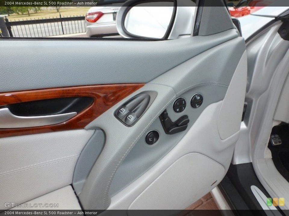 Ash Interior Controls for the 2004 Mercedes-Benz SL 500 Roadster #68049343