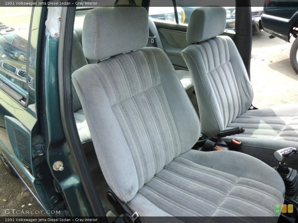 Gray Interior Front Seat for the 1991 Volkswagen Jetta Diesel Sedan #68050720